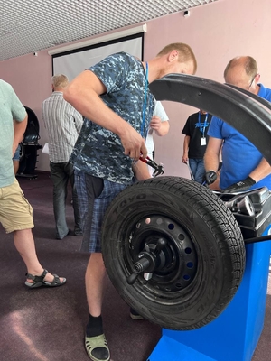 Обучающие семинары от SIVIK и "Митра Сервис": новые возможности для мастеров шиномонтажа